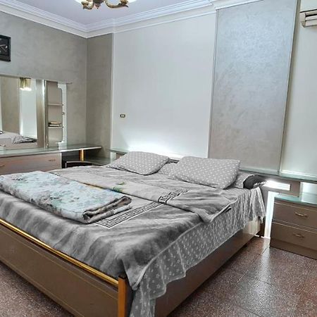 Comfy 2 Bedrooms Apartment In Cairo 98-4 エクステリア 写真